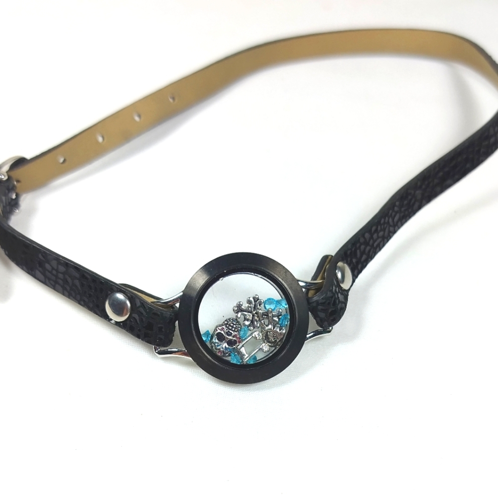 Origami Owl Wrap Bracelet Floating Locket Skull Music Note Peace Sign Black